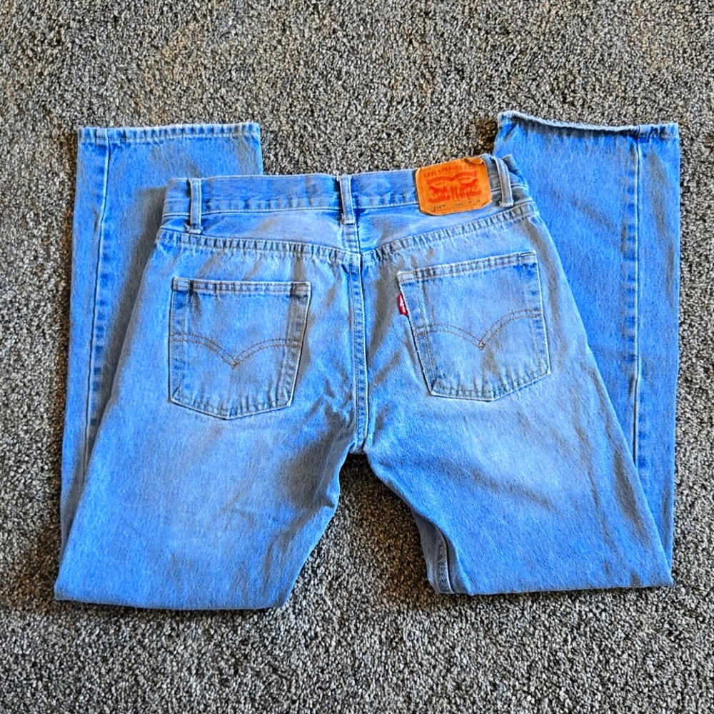 Levi Jean's - Picture 2 of 4
